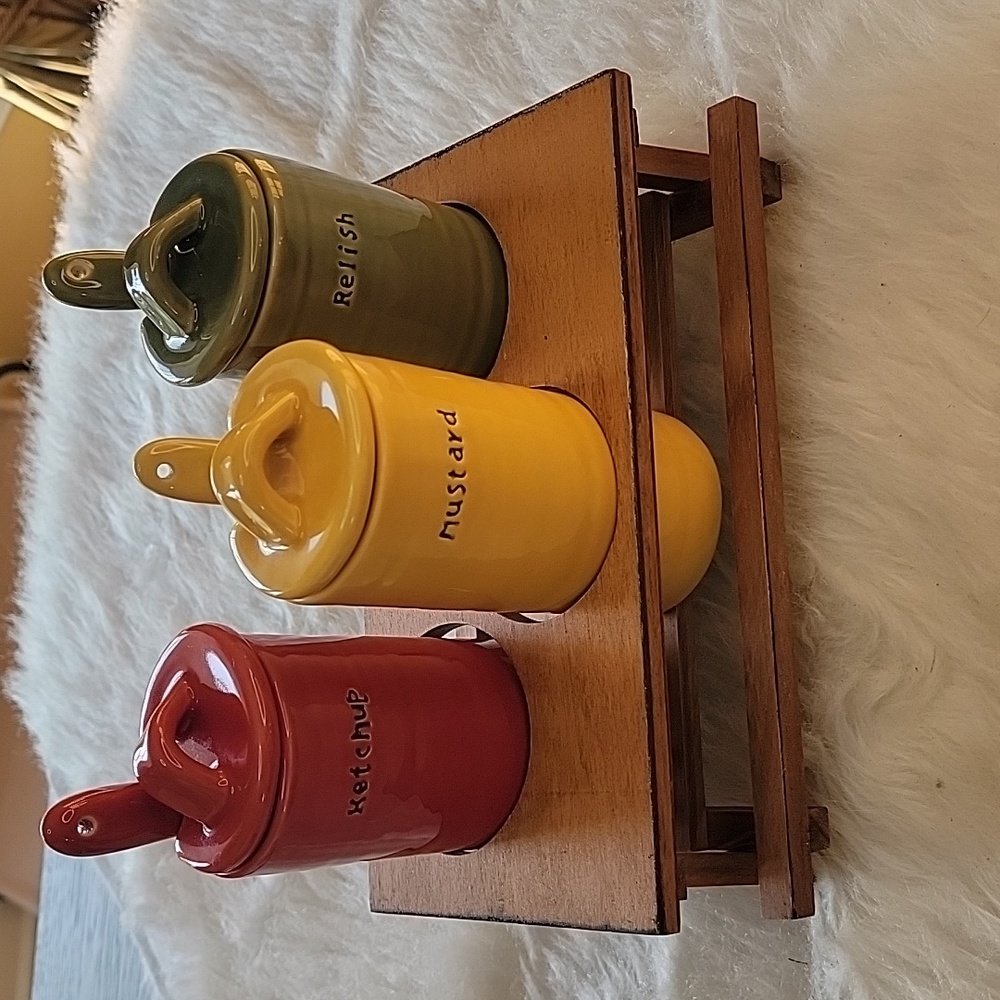 WILLIAMS-SONOMA Picnic Table BBQ Ceramic Condiment Jars Serving Spoons Lids Set